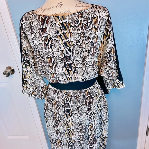 BISOU BISOU DRESS SIZE 8 - Picture 7 of 11